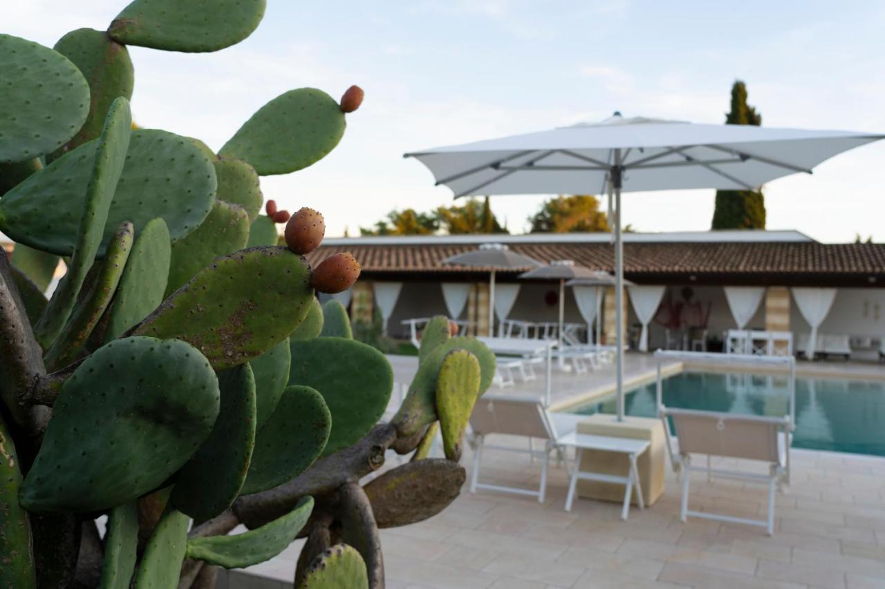 Masseria Tenuta Flora Maria Leverano Luaran gambar