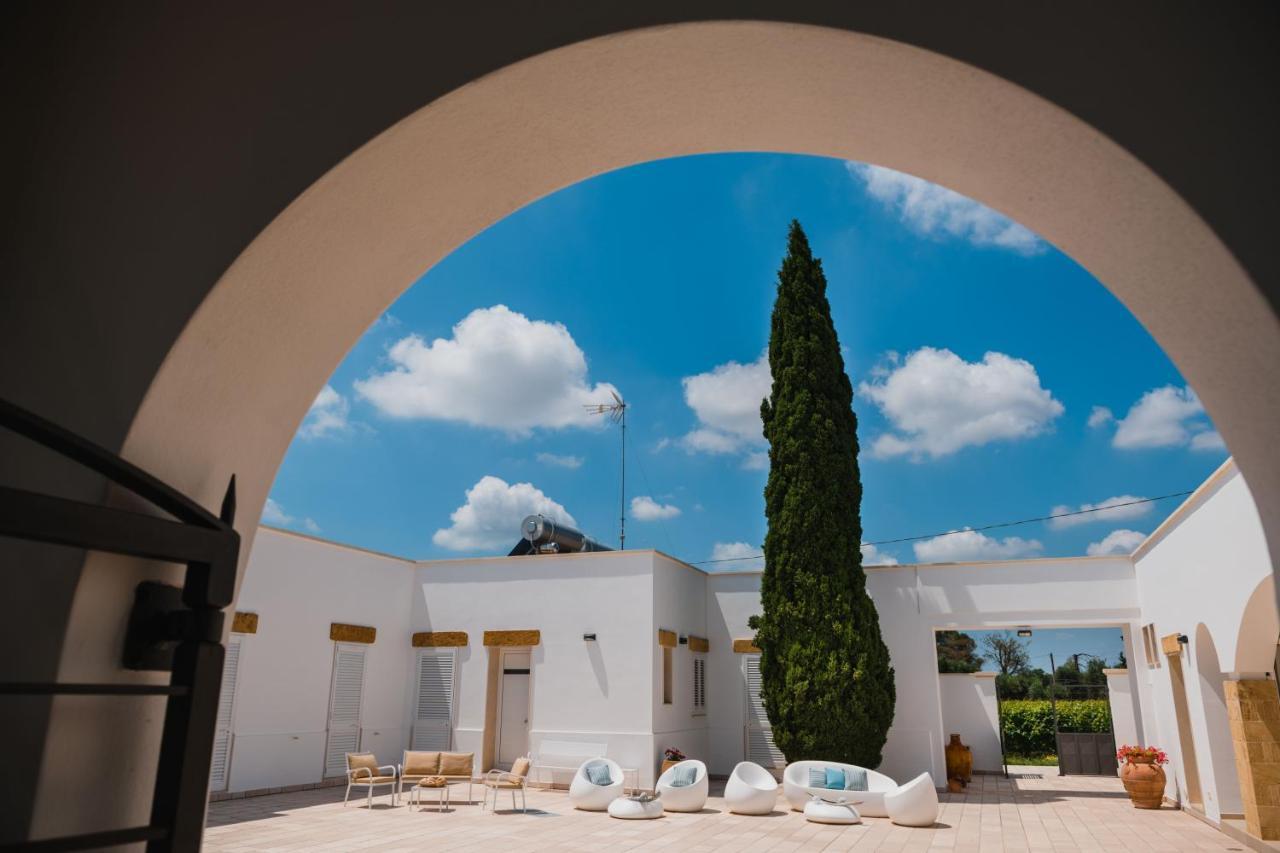Masseria Tenuta Flora Maria Leverano Luaran gambar