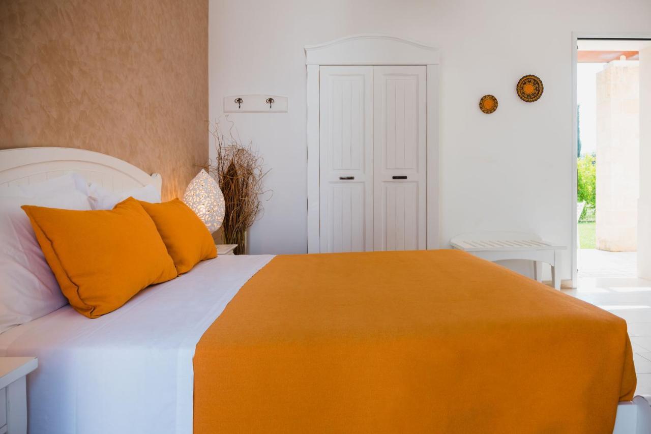 Masseria Tenuta Flora Maria Leverano Luaran gambar